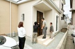 お引き渡しを行いました♪