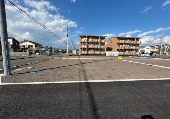 人気の南西角地で光と風を感じるお家づくり