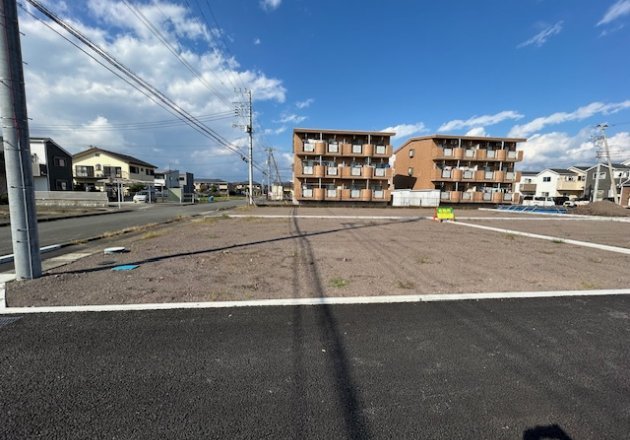 人気の南西角地で光と風を感じるお家づくり