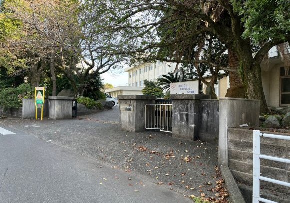 沼津市立門池小学校