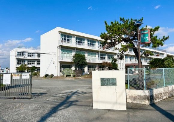富士市立田子浦小学校