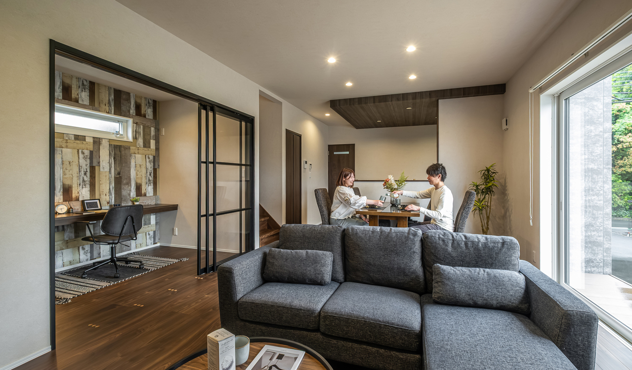 光あふれ、風そよぐ、開放感あふれるLDK